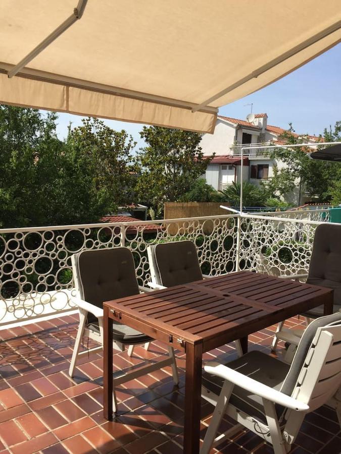 Domic ,Two Bedrooms Whit Large Terrace Njivice Dış mekan fotoğraf